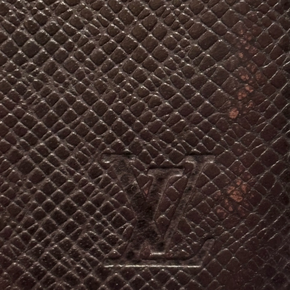 Louis Vuitton men's bifold taiga dark brown leather wallet - Picture 3 of 16